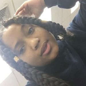 Meet your Posher, Kay kay